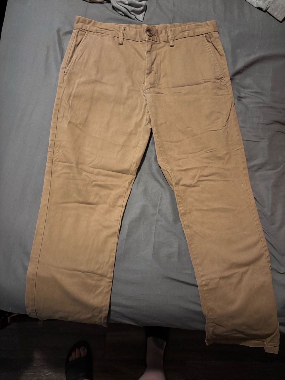 Old Navy Men's Khaki Chino Pants - Light Tan